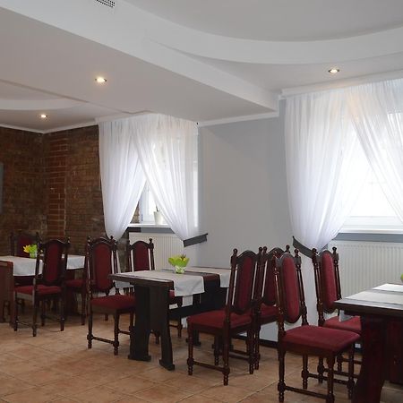 Hotel Ksiezycowy Dworek Kętrzyn Dış mekan fotoğraf