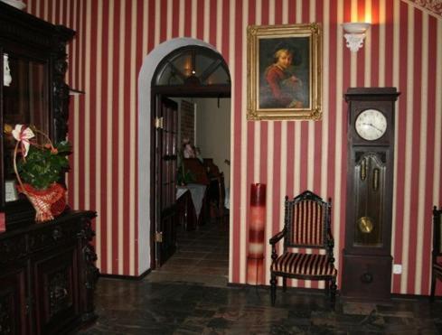 Hotel Ksiezycowy Dworek Kętrzyn Dış mekan fotoğraf