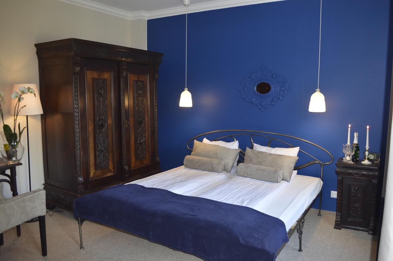 Hotel Ksiezycowy Dworek Kętrzyn Oda fotoğraf