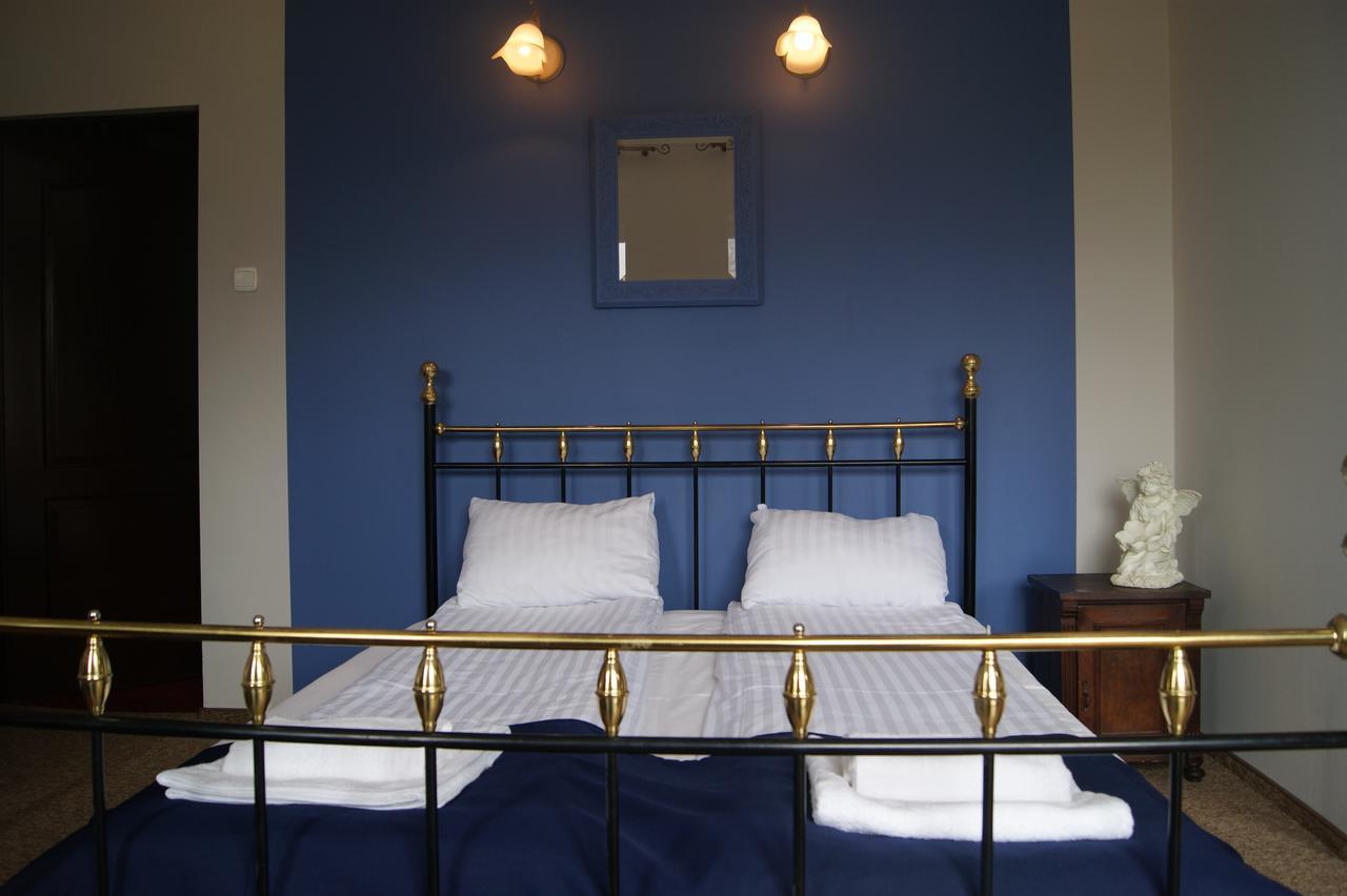 Hotel Ksiezycowy Dworek Kętrzyn Oda fotoğraf