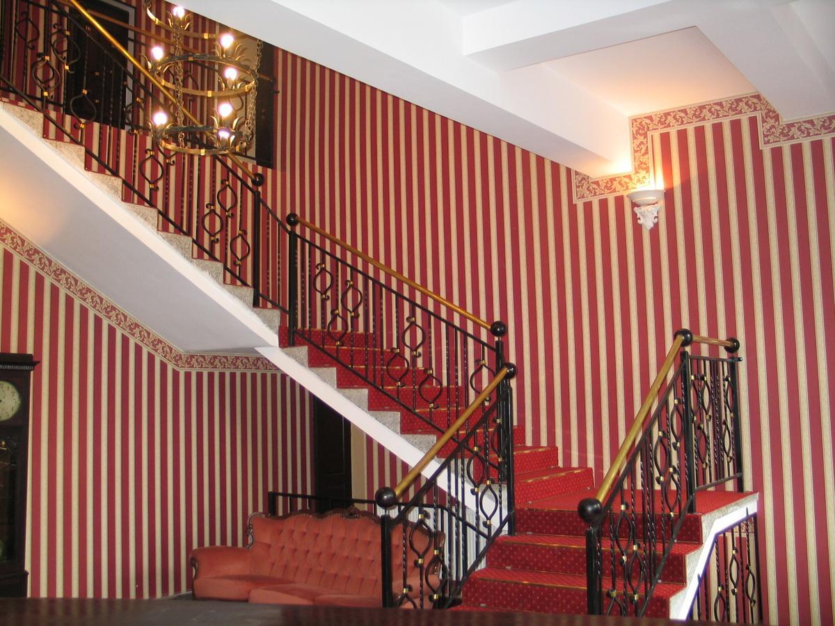 Hotel Ksiezycowy Dworek Kętrzyn Dış mekan fotoğraf